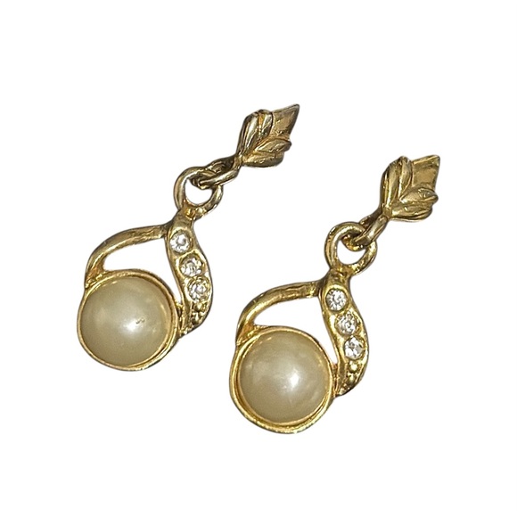 Vintage Gold Tone Faux Pearl Dangle Earrings with Rhinestones - Picture 1 of 3